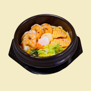 Hot Pan - Tom yam Udon Suppe